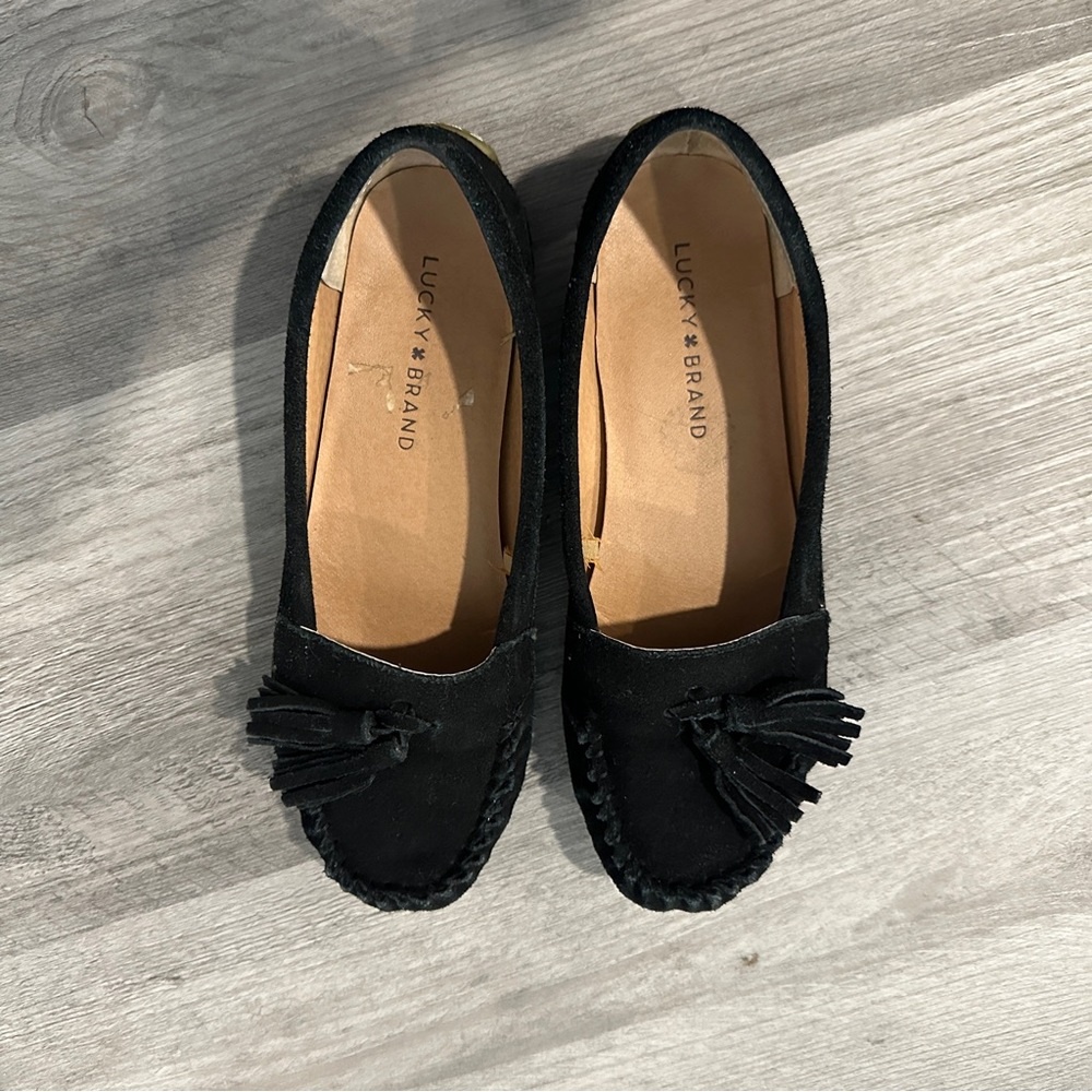 Lucky brand black suede size 7 loafers slip ons
